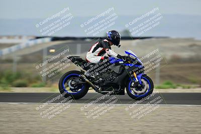 media/Apr-18-2025-TrackDaz (Fri) [[45f5874c44]]/C Group/Session 1 (Turn 7)/